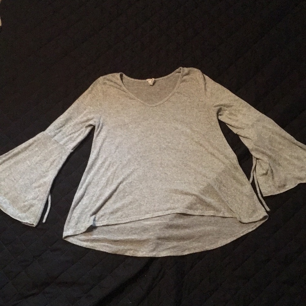 Long sleeve top